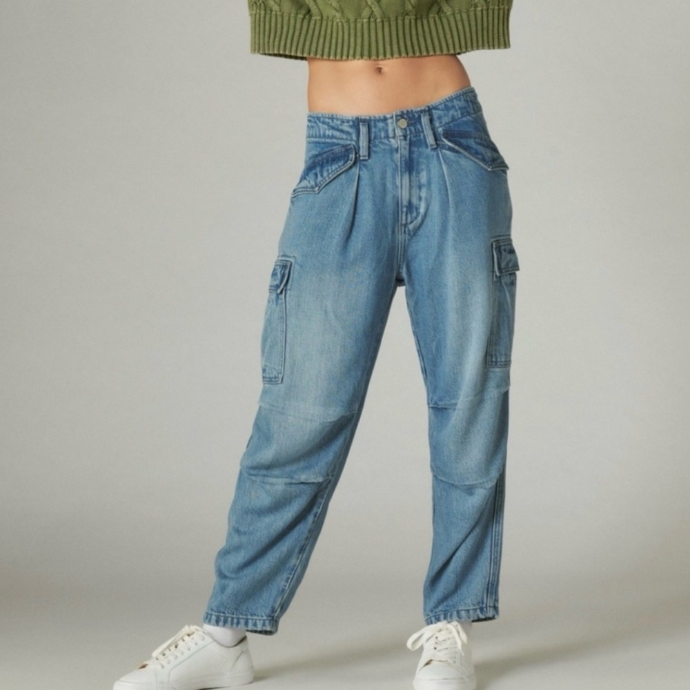 Lucky Brand liquid denim luxe baggy cargo jeans pants woman’s size 2/26